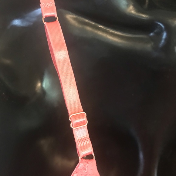 NWT Lace Bra And Panties Set- 34B - Picture 11 of 11